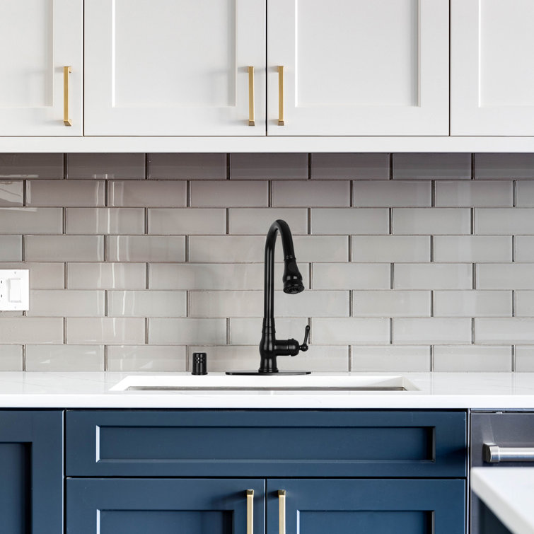 Matte Black Brass Pull-Down Kitchen Faucet with Single Handle