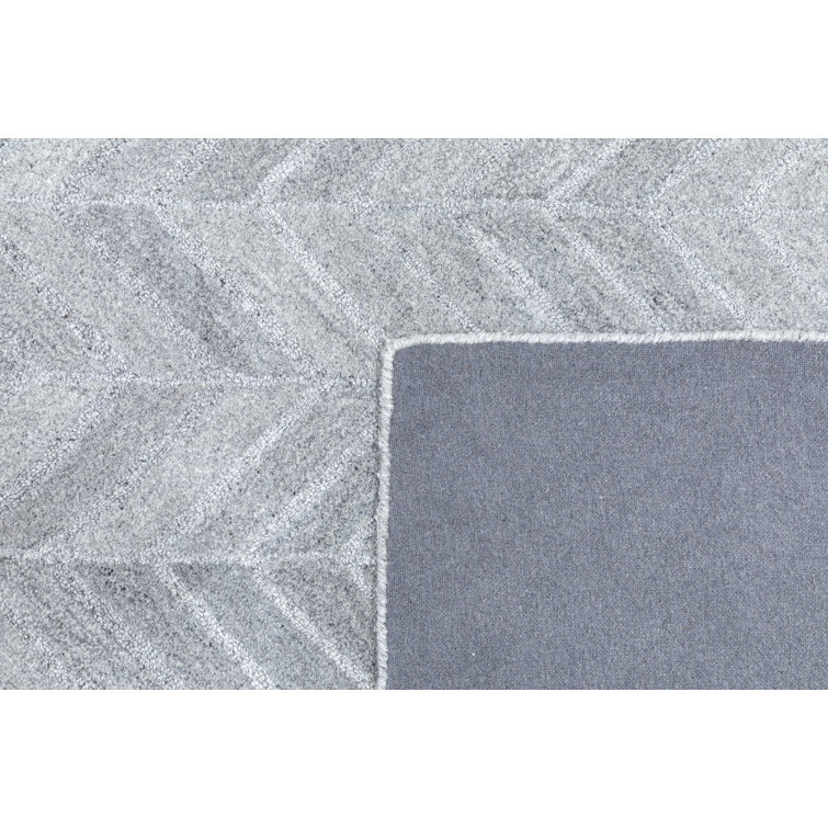 Handmade Herringbone Tufted Wool-Viscose Silver Rug 5' x 8'