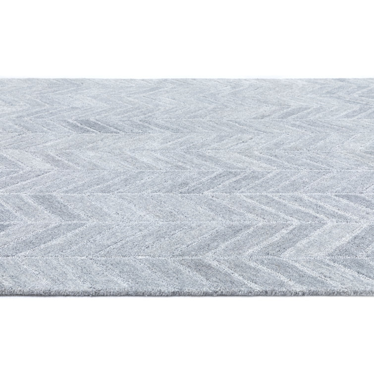 Handmade Herringbone Tufted Wool-Viscose Silver Rug 5' x 8'