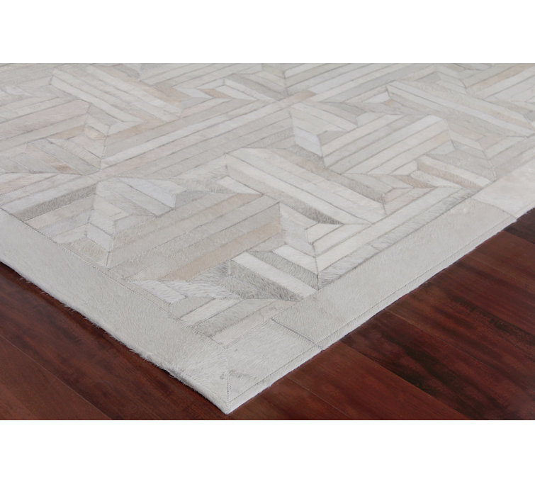 Ivory Geometric Handmade Cowhide Rectangular Rug 5' x 8'