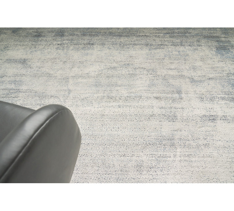 Elegance Silk Hand-Knotted Blue Rectangular 9' x 12' Area Rug