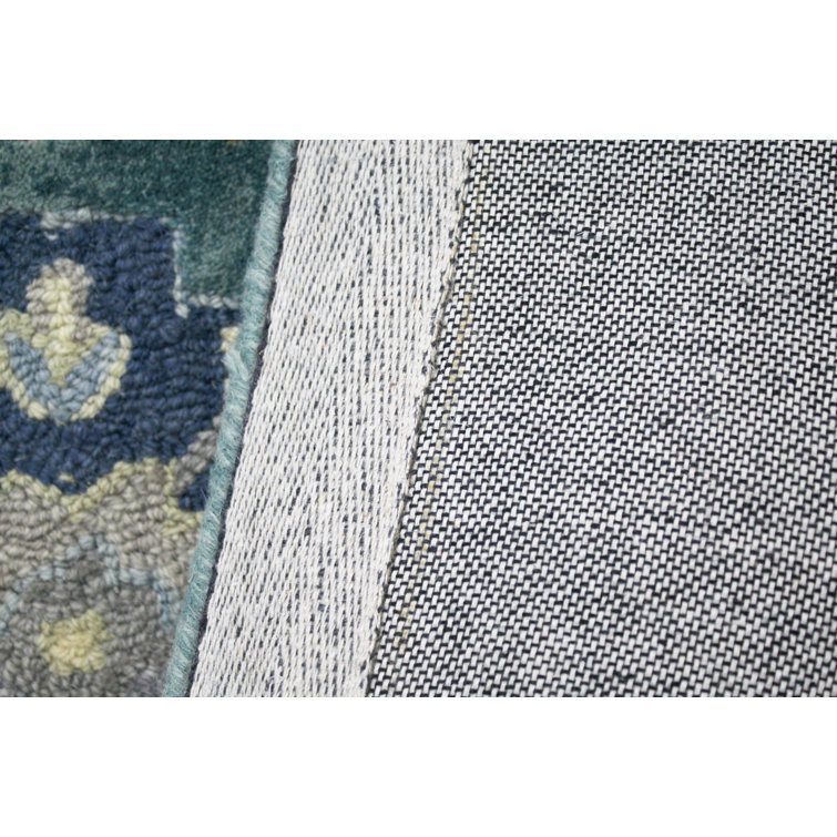 Handmade Blue Wool Floral Tufted 5' x 7' Rug