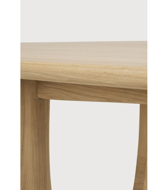 Tan Oak Round Extendable Dining Table for Six