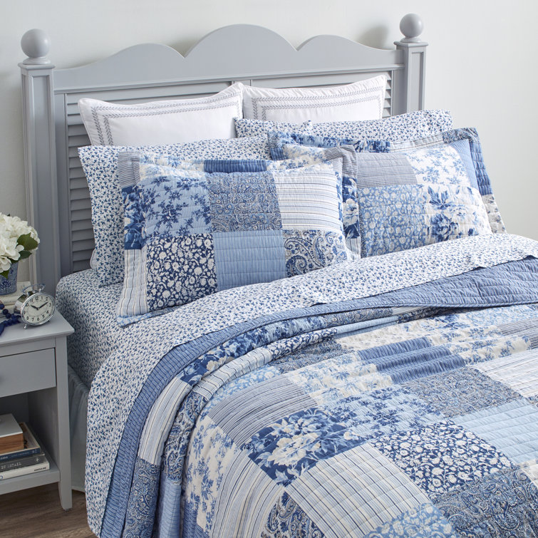 King Blue Cotton Reversible Patchwork Quilt Set