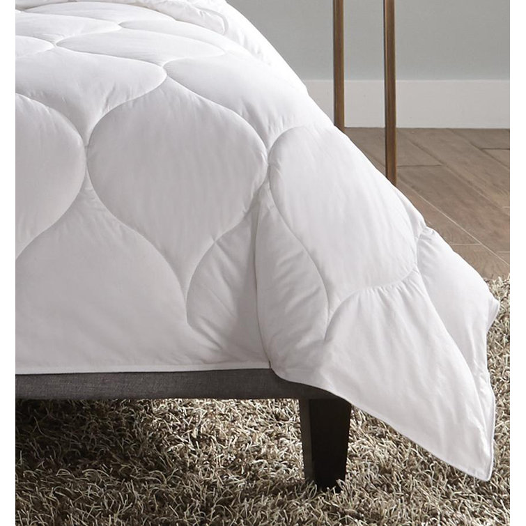 King White Cotton Sateen Down Alternative Comforter