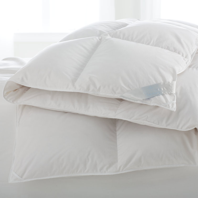 Twin Medium Weight White Down Cotton Comforter