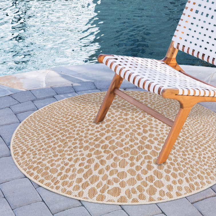 Cape Town Elegance 6'7" Beige Abstract Synthetic Round Rug
