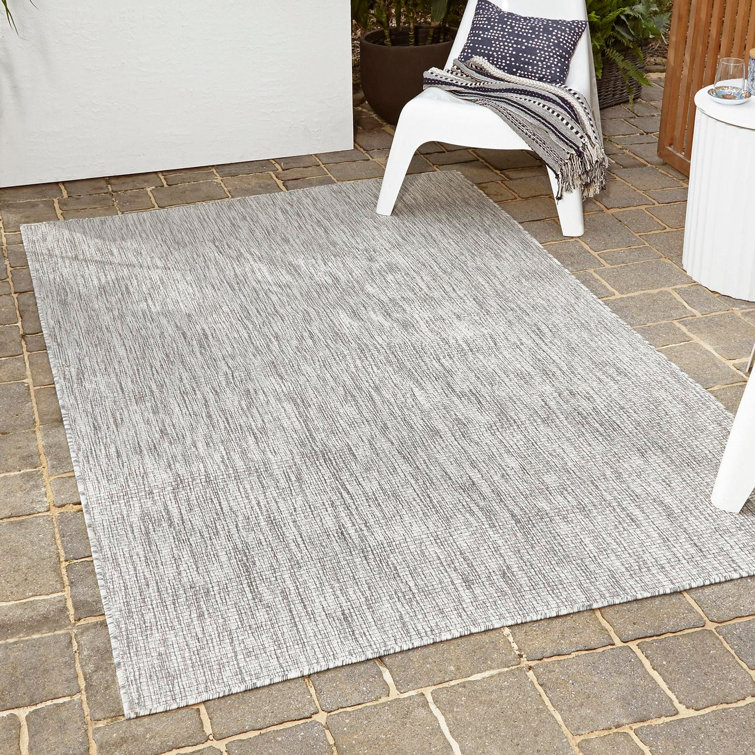 Light Gray Synthetic 6' x 9' Easy-Care Outdoor Rug