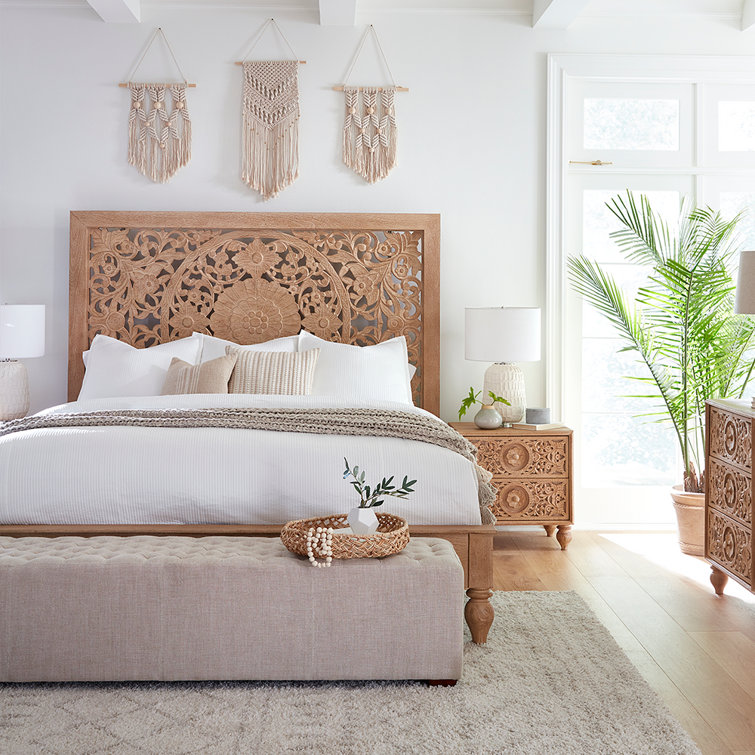 Elegant Floral Carved King Platform Bed in Light Brown