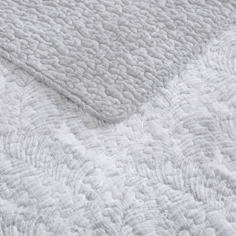 Reversible Gray Cotton Twin Quilt Set with Fern Design