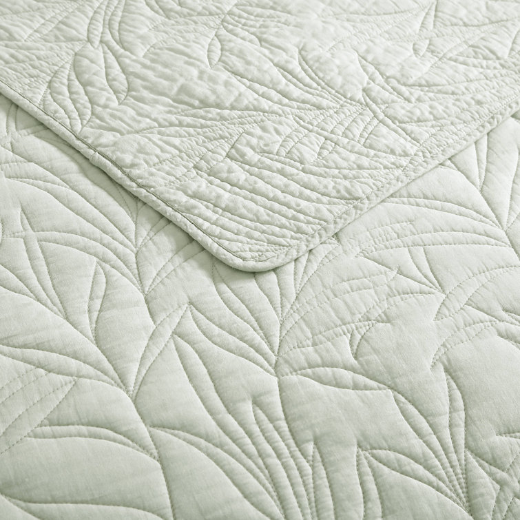 Sage Green Coastal King Cotton Quilt, Reversible and Lightweight