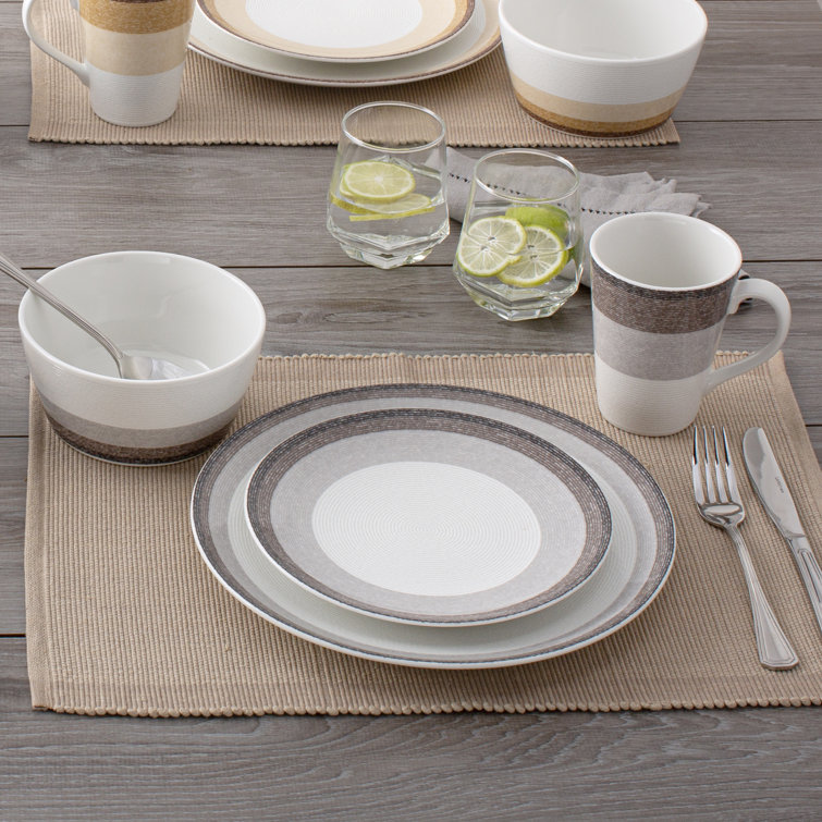 Canyon White Porcelain 4-Piece Textured Breakfast Set