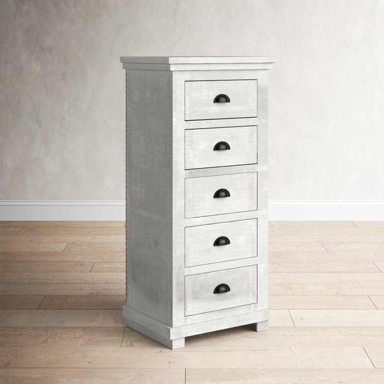 Farmhouse Gray Chalk Solid Pine 5-Drawer Lingerie Chest