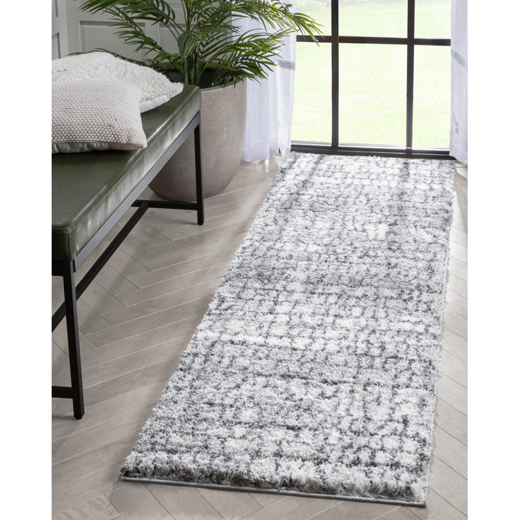 Celeste Sintra Ivory Shag Runner Rug with Geometric Pattern, 2'3" x 7'3"