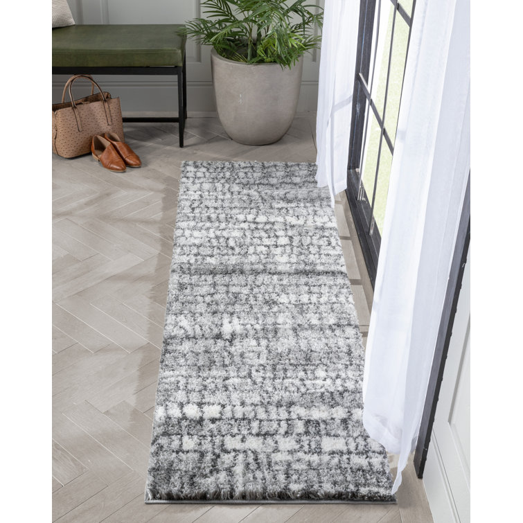 Celeste Sintra Ivory Shag Runner Rug with Geometric Pattern, 2'3" x 7'3"