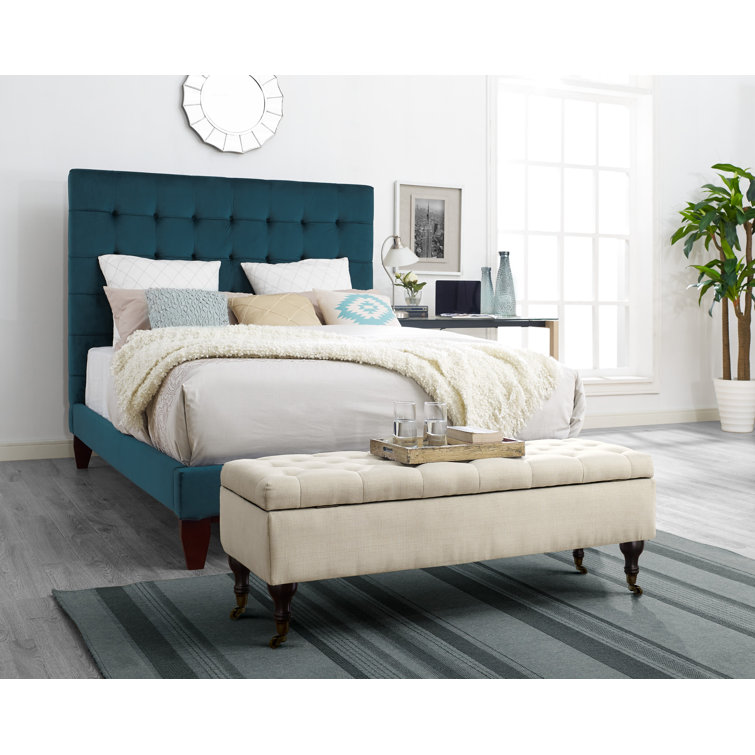 Buttercream Tufted Upholstered Storage Bench with Wood Legs
