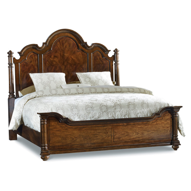 Leesburg Mahogany Queen Poster Bed with Arched Headboard