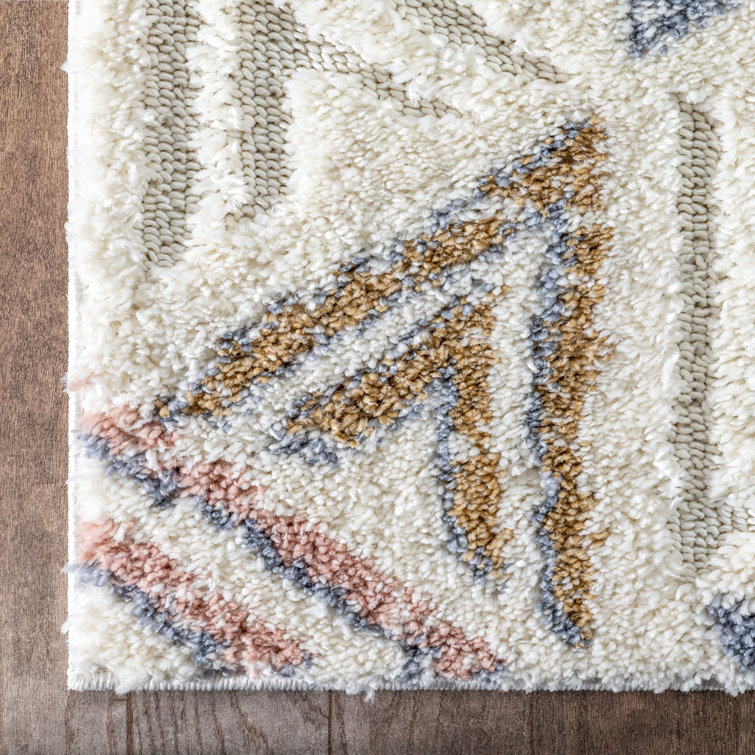 Ivory Geometric High-Low Shag Synthetic Rug 47" x 63"