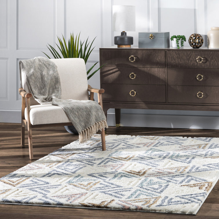 Ivory Geometric High-Low Shag Synthetic Rug 47" x 63"