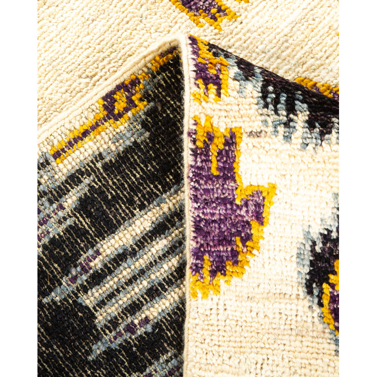 Ivory Elegance Hand-Knotted Wool 4'x6' Turkish-Inspired Area Rug