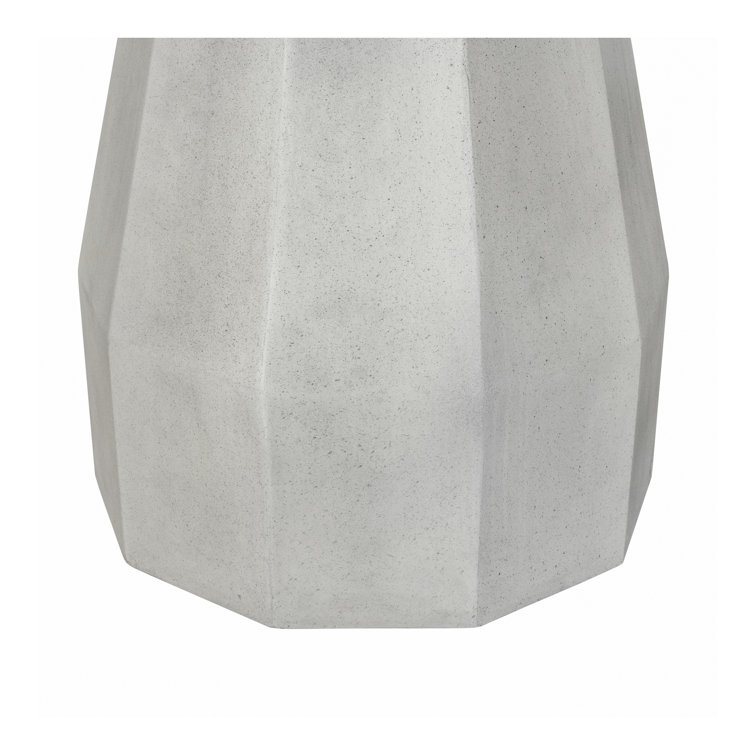 Templo 47" White Concrete Round Indoor/Outdoor Dining Table