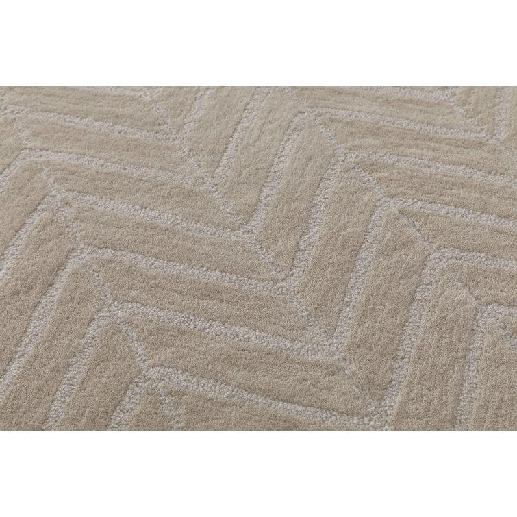 Ivory Herringbone Tufted Wool and Cotton 5' x 8' Rug