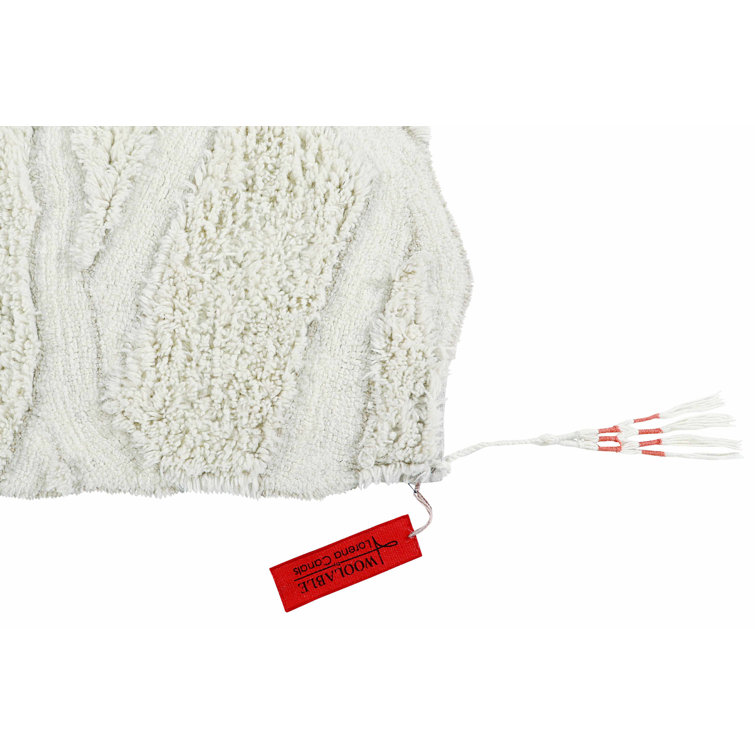 Scandinavian Ivory Wool Handmade Accent Rug with Tassels