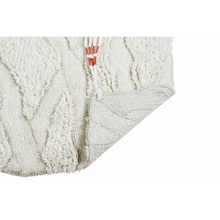 Scandinavian Ivory Wool Handmade Accent Rug with Tassels