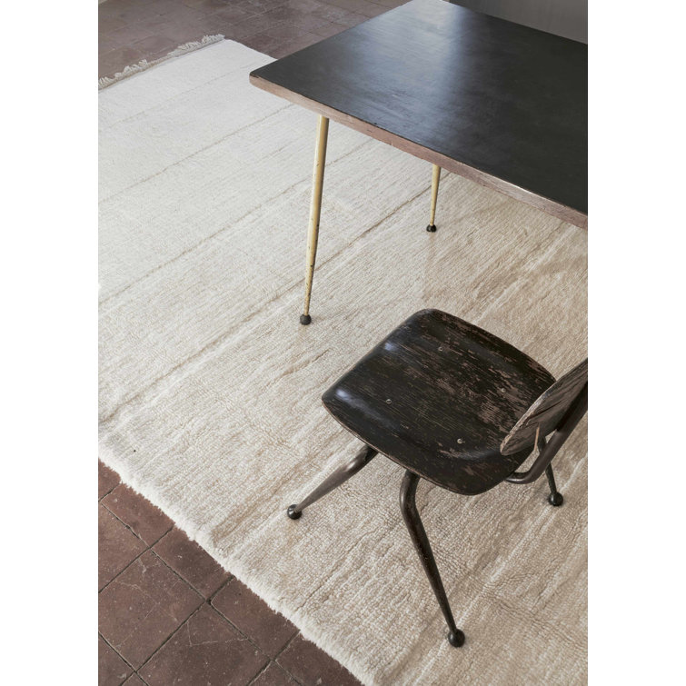 Sheep White Tufted Wool Rectangular Washable Area Rug