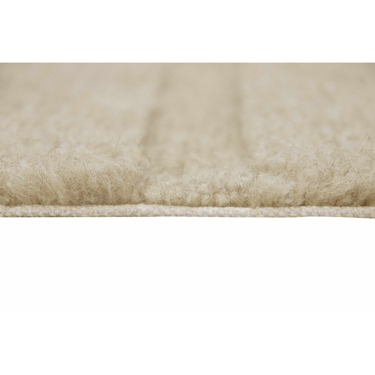 Scandinavian Sheep Beige Tufted Wool Runner Rug with Fringe