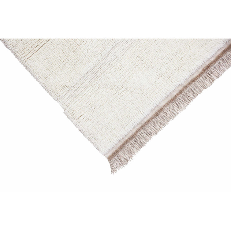 Handmade Off-White Wool Tufted Area Rug with Fringe