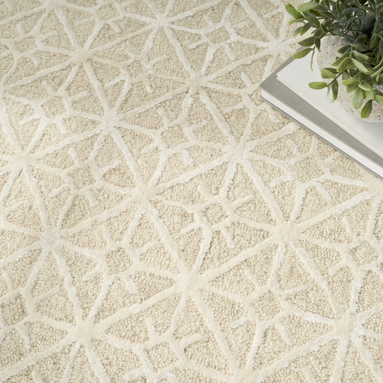 Ivory Hand-Tufted Wool Rectangular 3'9" x 5'9" Rug