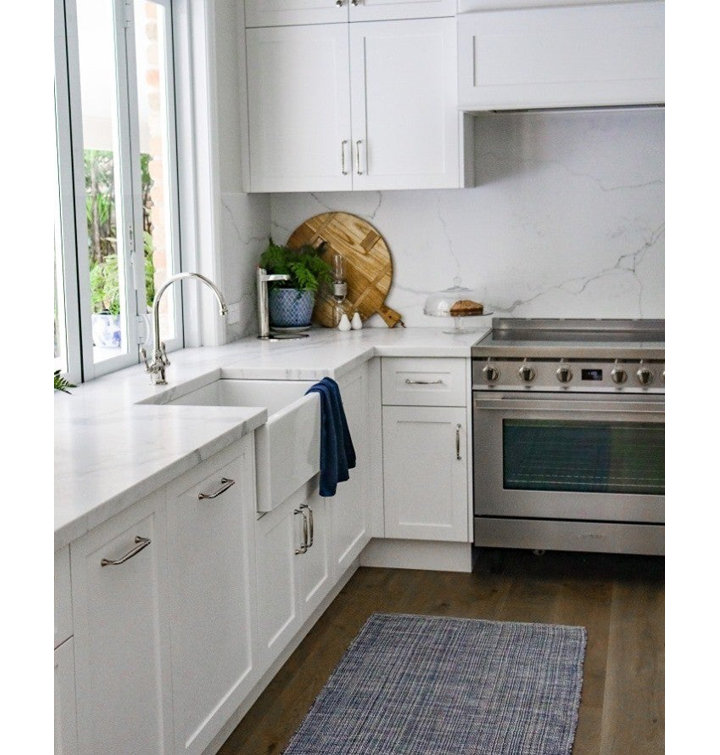 Blue Flat Woven Synthetic Runner Rug 2.5 x 8