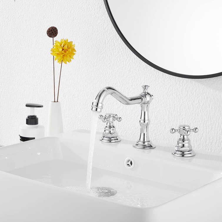 Polished Chrome 2-Handle Widespread Bathroom Faucet with Drain Assembly