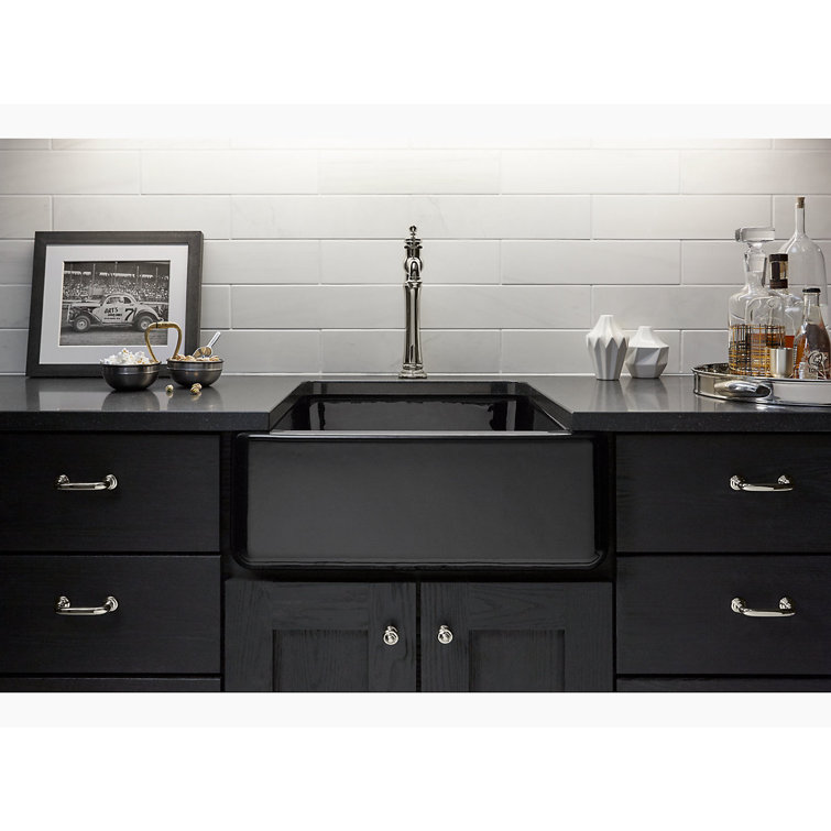 White Cast Iron Farmhouse Single-Bowl Kitchen Sink