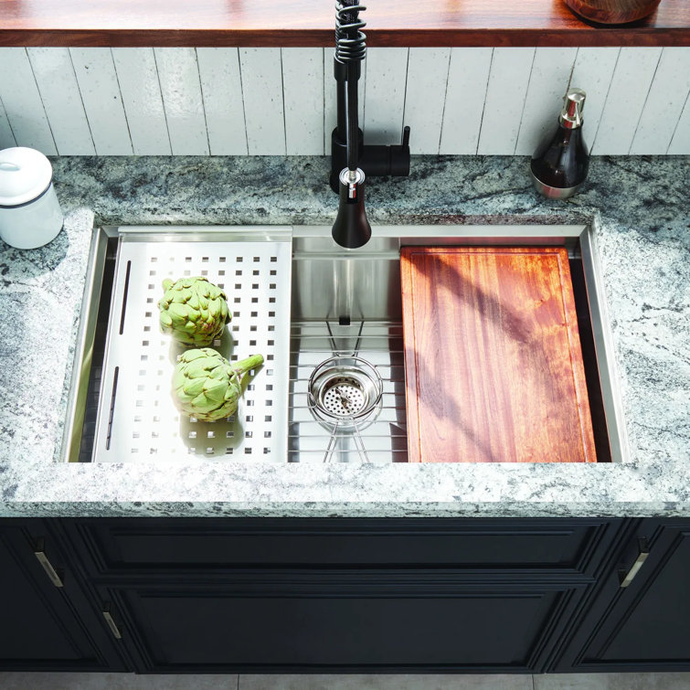 32'' Single Bowl Stainless Steel Undermount Kitchen Sink with Accessories