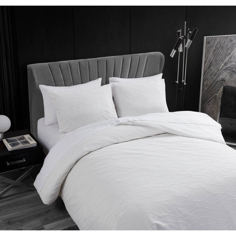 Queen White Cotton Reversible Abstract Comforter Set