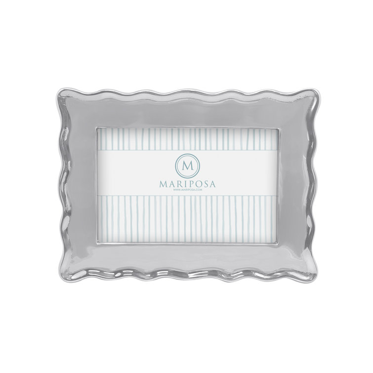 Wavy Silver Recycled Aluminum 4x6 Picture Frame