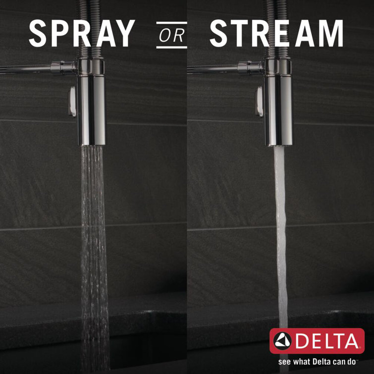 Sleek Chrome Pull-Down Kitchen Faucet with Magnetic Docking