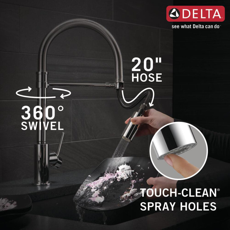 Sleek Chrome Pull-Down Kitchen Faucet with Magnetic Docking