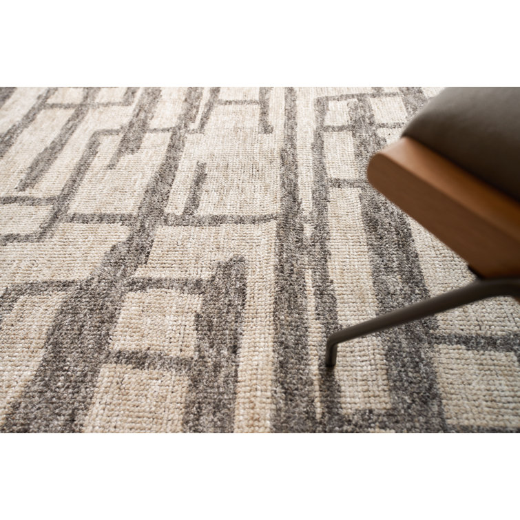 Gray Geometric Hand-Knotted Wool and Viscose Rug, 8' x 10'