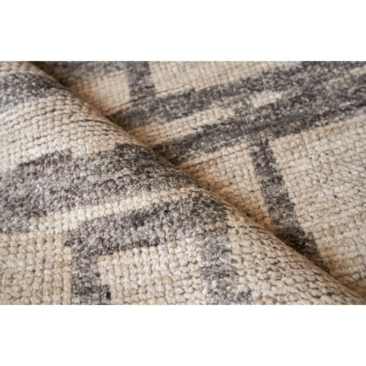 Gray Geometric Hand-Knotted Wool and Viscose Rug, 8' x 10'