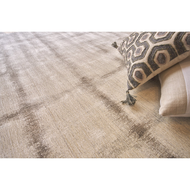 Ivory Geometric Handmade Wool and Viscose Area Rug