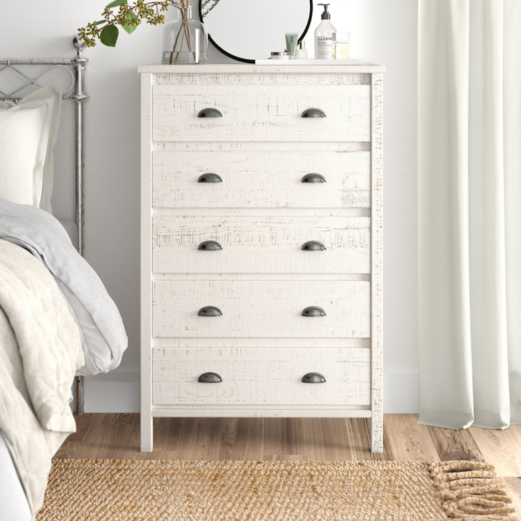 Baja Rustic White Pine 5-Drawer Dresser with Sophisticated Charm