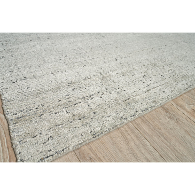 Montero Handmade Gray Wool and Synthetic 10' x 14' Area Rug