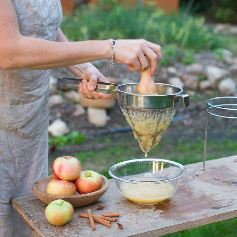 Stainless Steel Cone Strainer with Solid Wood Pestle