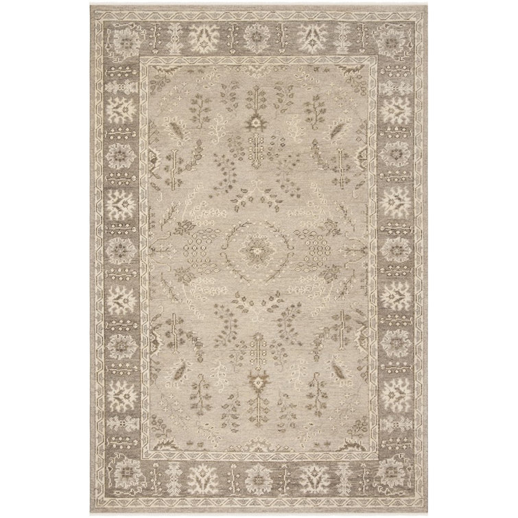 Elegant Oushak Hand-Knotted Wool Area Rug in Gray, 6' x 9'