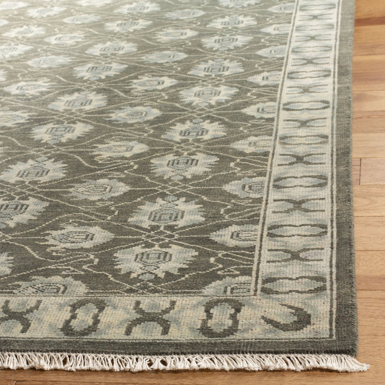 Hand-Knotted Gray Floral Wool 6' x 9' Area Rug