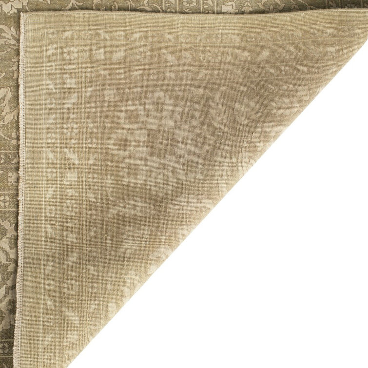 Colony Cream Hand-Knotted Wool Floral 4' x 6' Area Rug