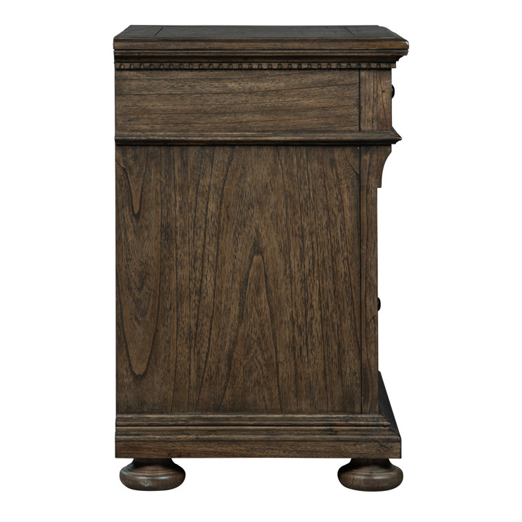 Traditional Brown 2-Drawer Legal Size File Cabinet